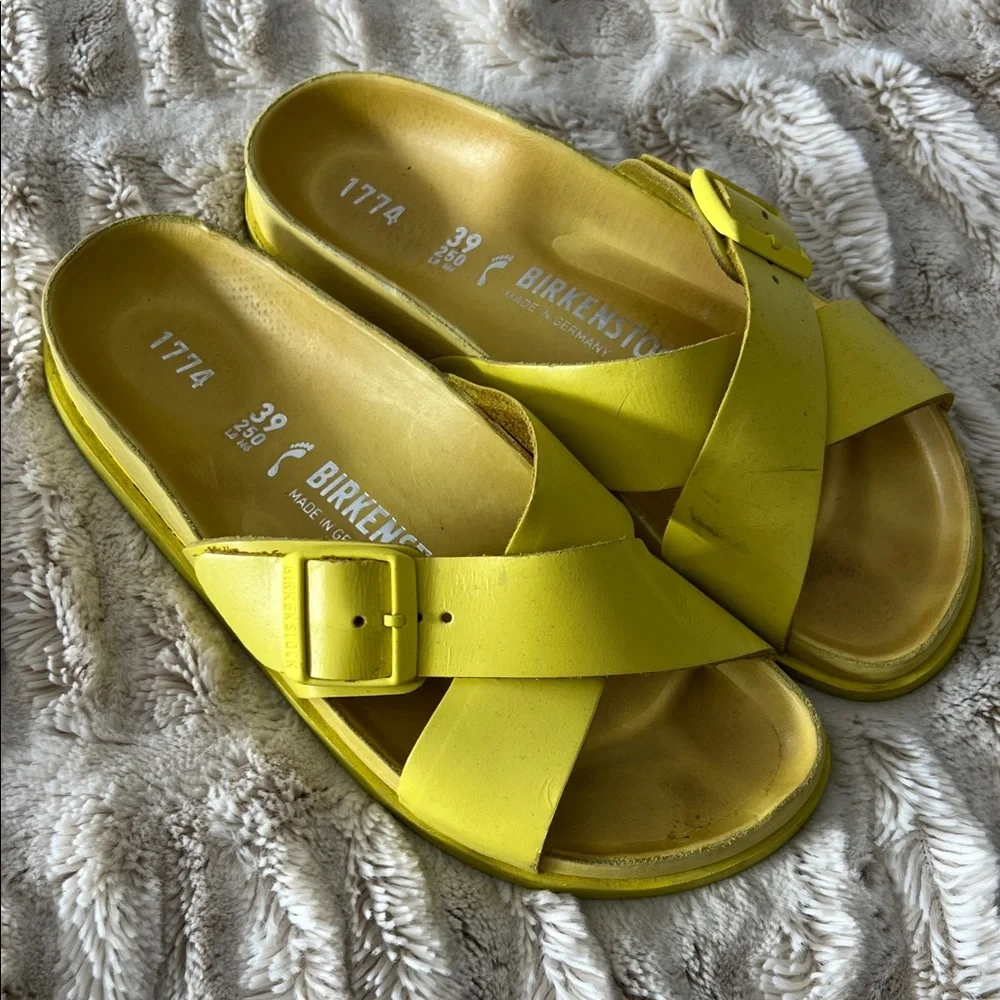 Birkenstock 1774 Lemon Slide Sandals - Picture 4 of 4